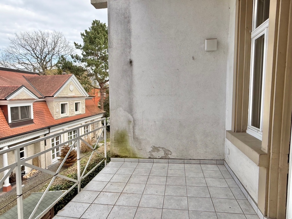 Großzügiger Altbauklassiker mit Balkon im Karlsruher-Musikerviertel - Photo 5