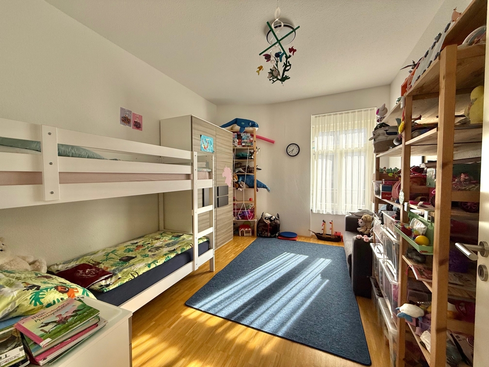 Wunderschöne 3,5 Zimmerwohnung in kernsaniertem Altbau - Photo 3