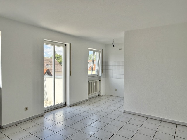Helle 1-Zimmer-Wohnung mit Südbalkon in Karlsruhe-Bulach - Foto 2