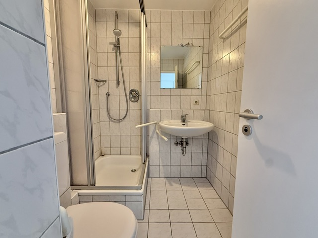 Helle 1-Zimmer-Wohnung mit Südbalkon in Karlsruhe-Bulach - Foto 3