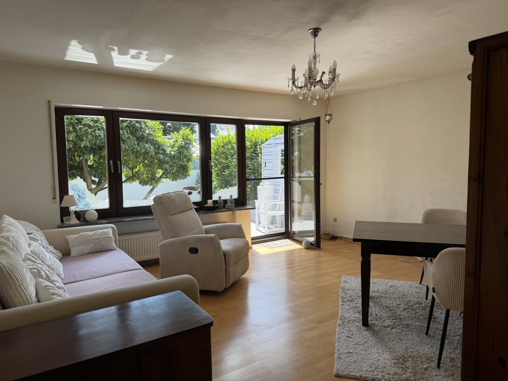 Wunderschöne 3-Zi. Wohnung mit Terrasse und Gartenanteil - Foto 1